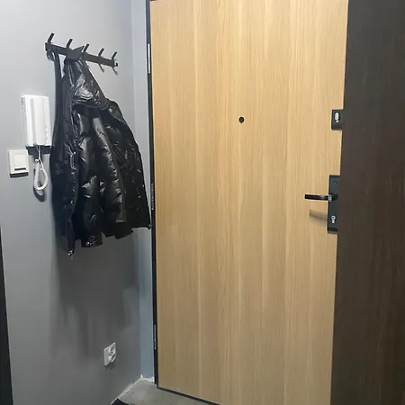 شقة Bursztynowy Loft Letnica Przy Stadionie *
