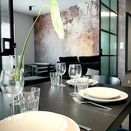 Bursztynowy Loft Letnica Przy Stadionie *
