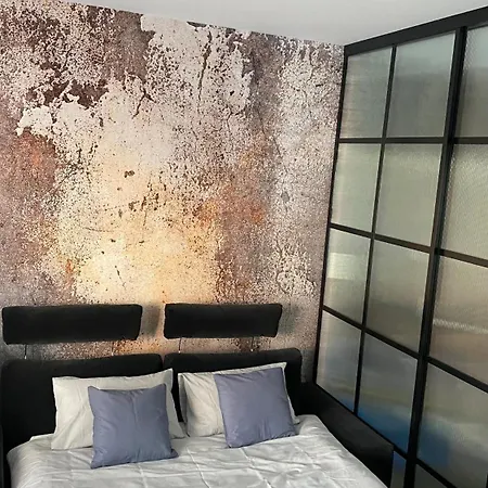 Bursztynowy Loft Letnica Przy Stadionie Appartamento Danzica